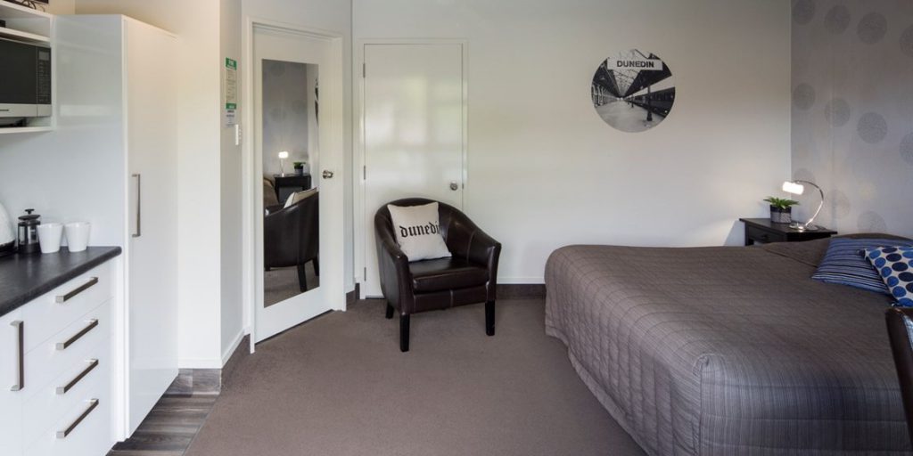 Studio Motel Accommodation, Dunedin, New Zealand, holidays, rooms, has kitchenette with fridge, microwave, tea & coffee and breakfast making facilities.